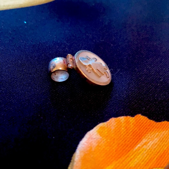 950 Peruvian silver & nacre charm with hinge - Picture 6 of 6